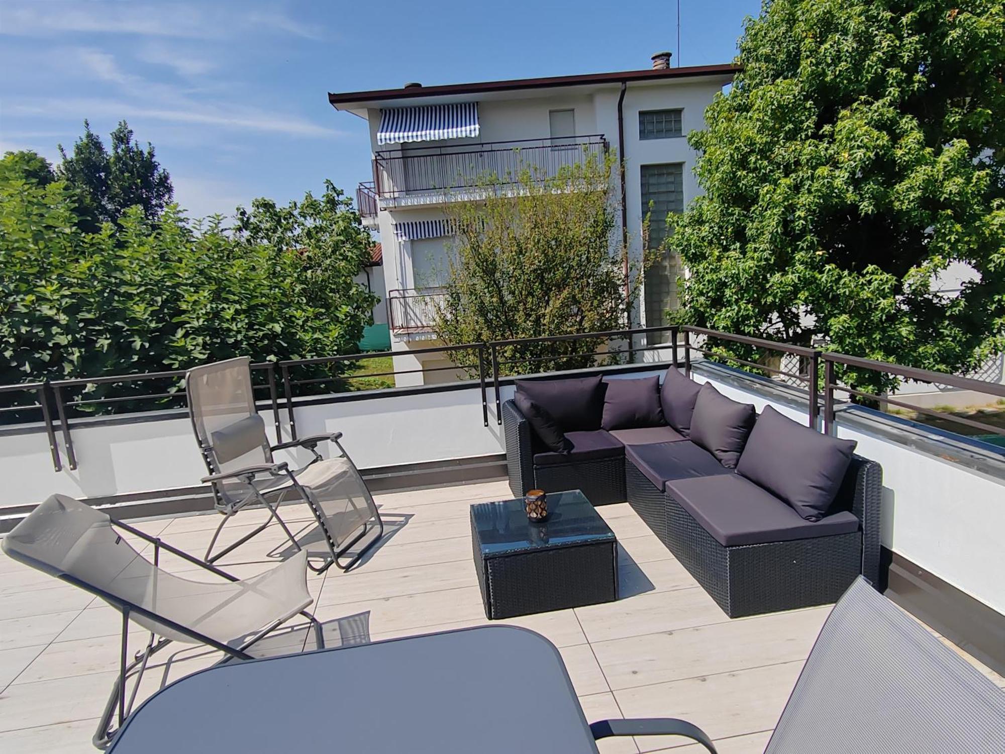 La Terrazza - Very Quiet - Free Park - 3 Min From Varese Center And Lake - Air Conditioning - Cycling Friendly Exterior foto